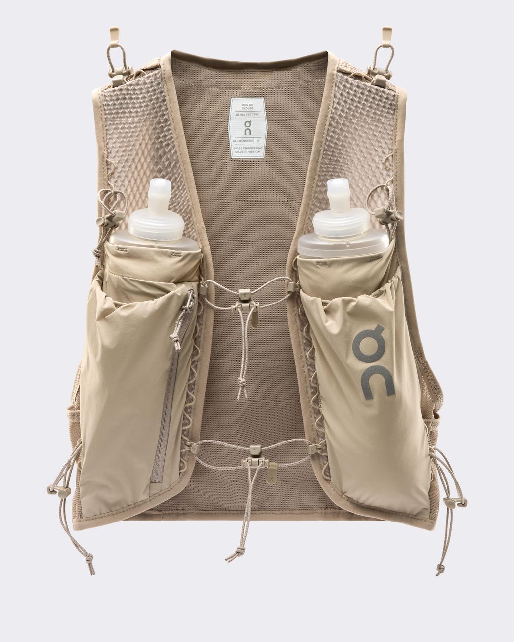 On Shoes Natural Ultra Vest Pro