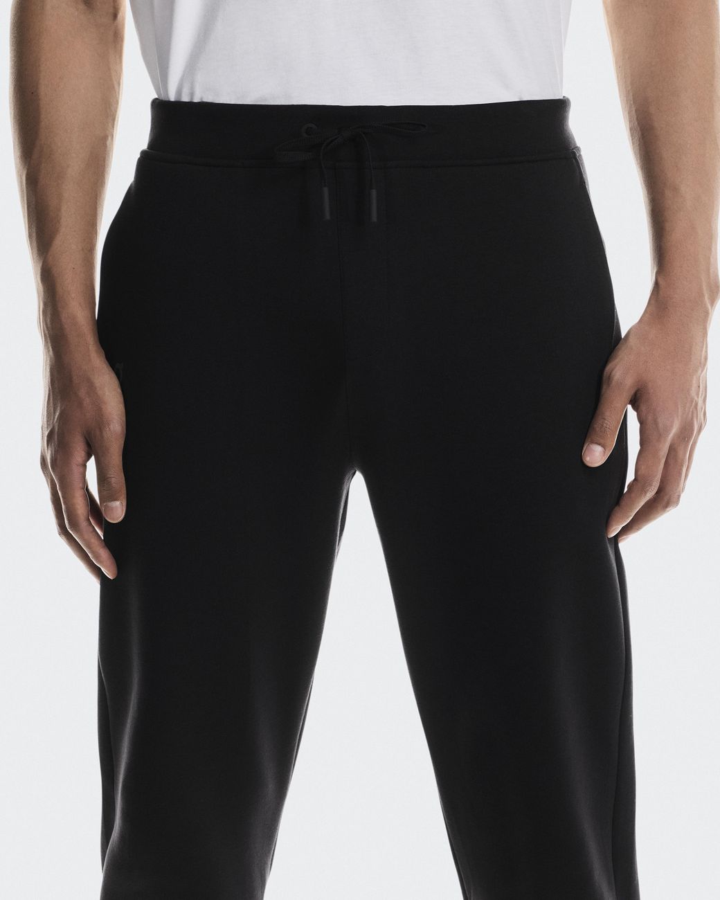 On Shoes White Focus Tech Sweatpants for men
