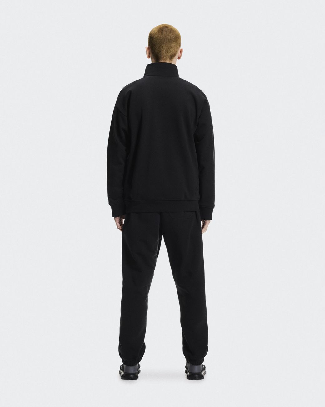 On Shoes Black Club Collective 1/4 Zip for men