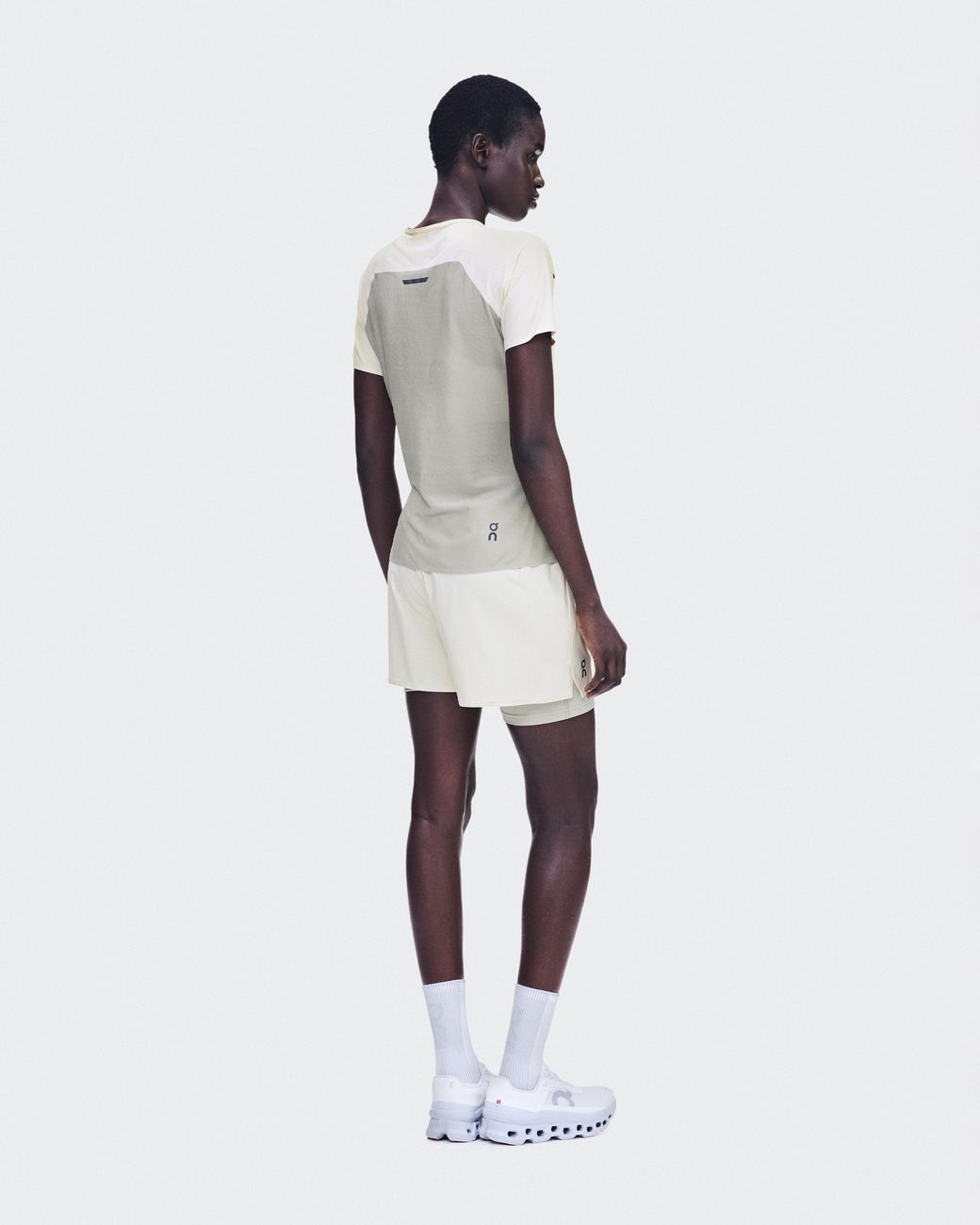 On Shoes White 3" Performance 2/1 Shorts