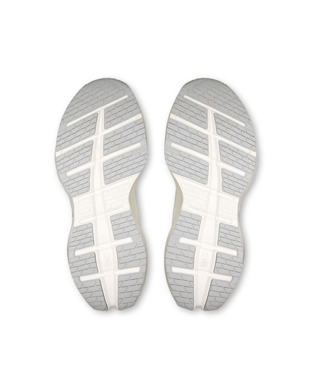 On Shoes White Cloudrunner 3 Max for men