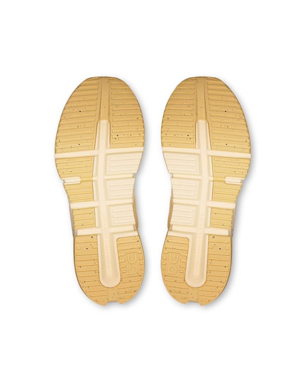 On Shoes Natural Cloudnova Rift