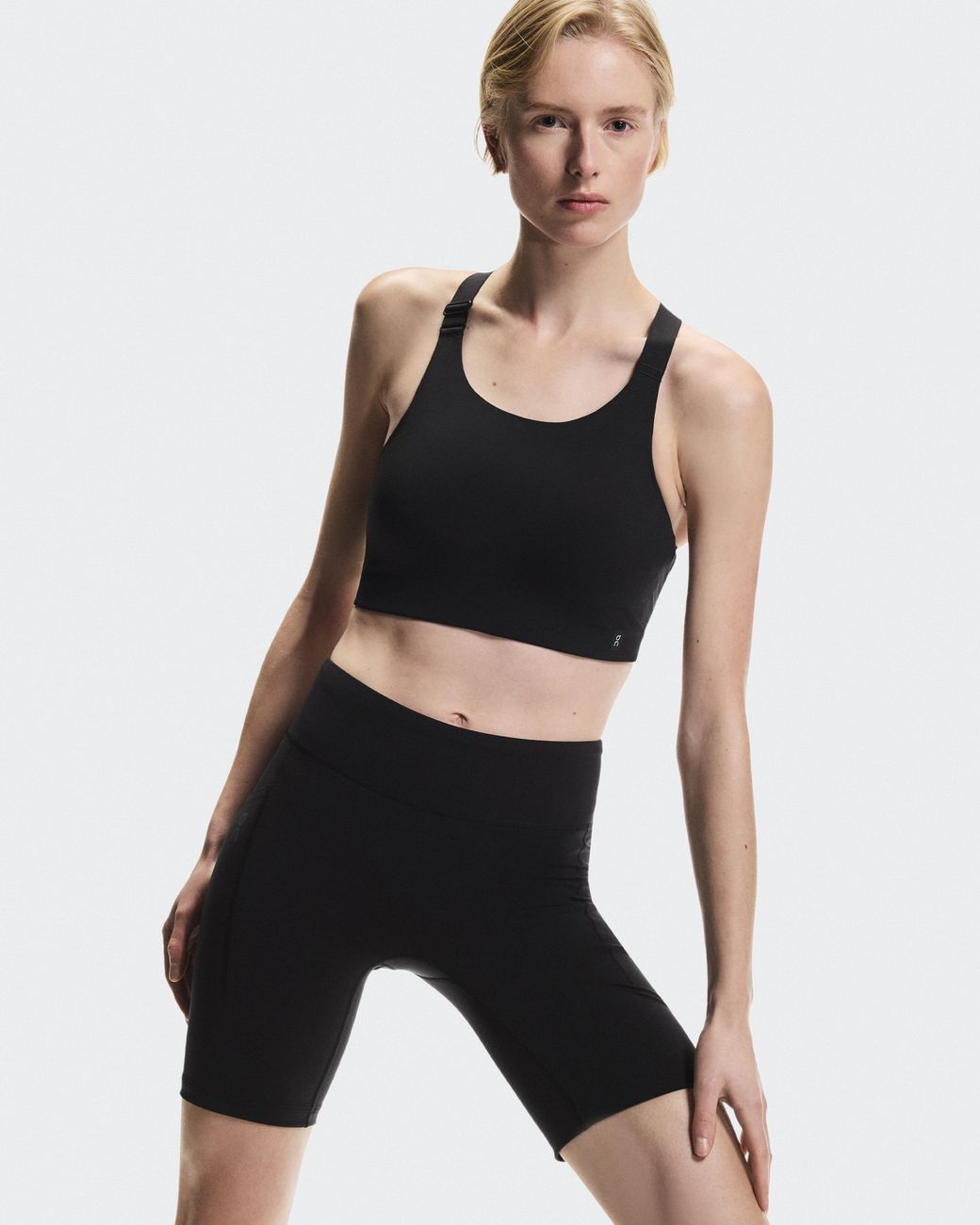On Shoes Black 8" Performance Tights