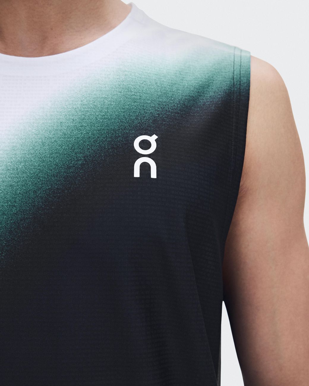 On Shoes White Court Tank Top Swing for men