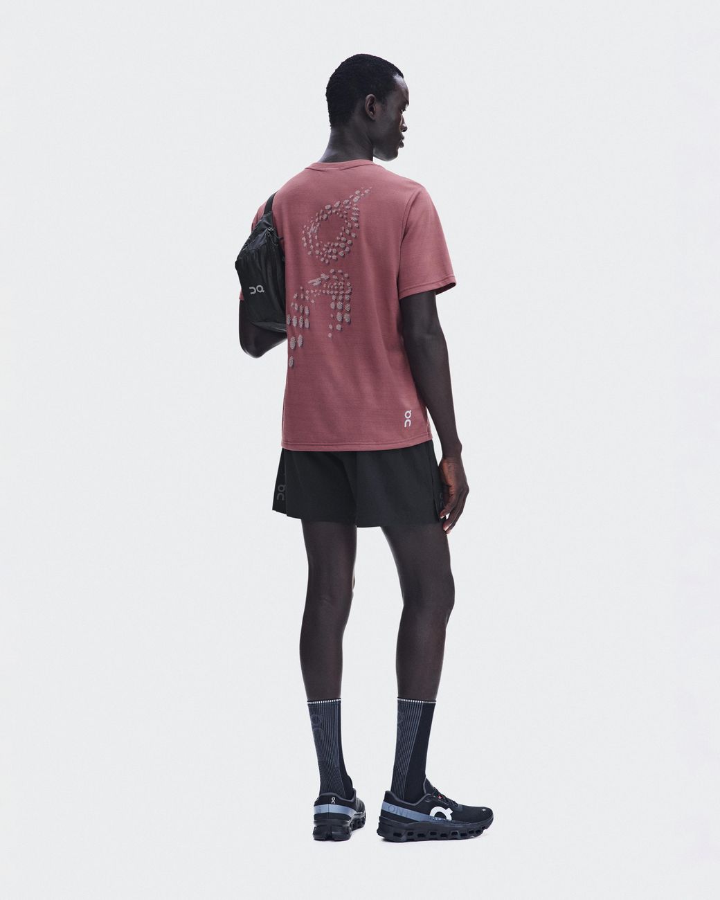 On Shoes Red Run-T for men