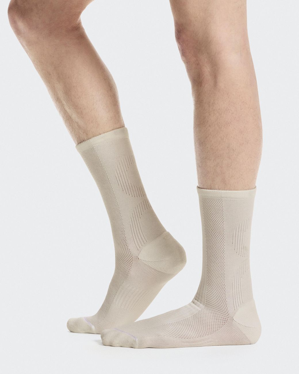 On Shoes White Hybrid Sock High 2P