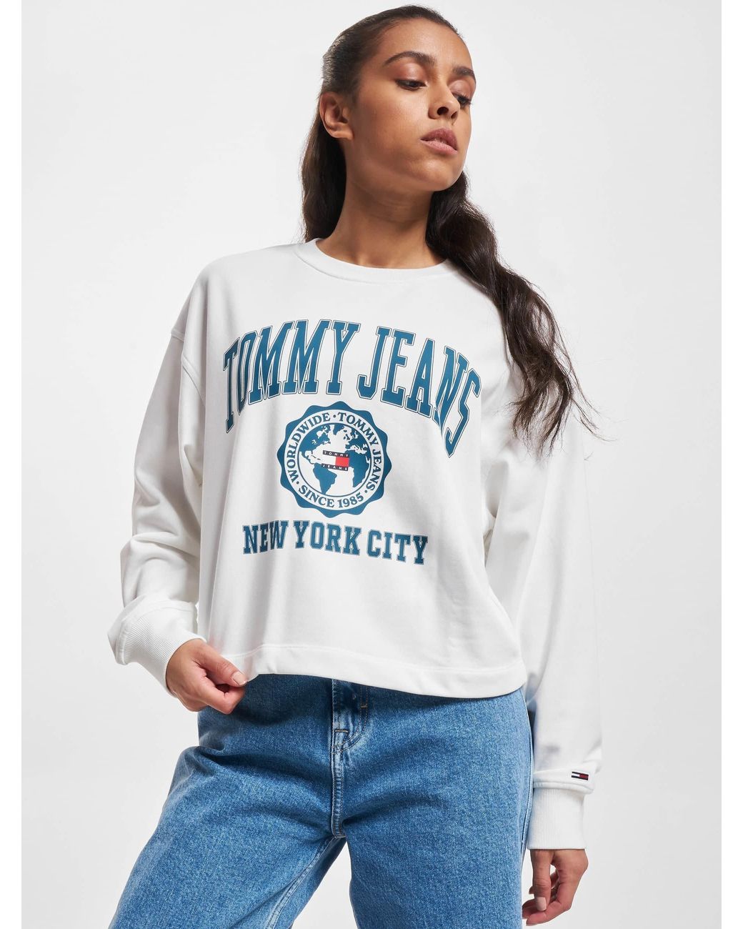 Tommy Hilfiger Hilfiger Sweatshirt Tommy Logo in (1-tlg) Lyst | College DE Jeans Sweater Crop Grau