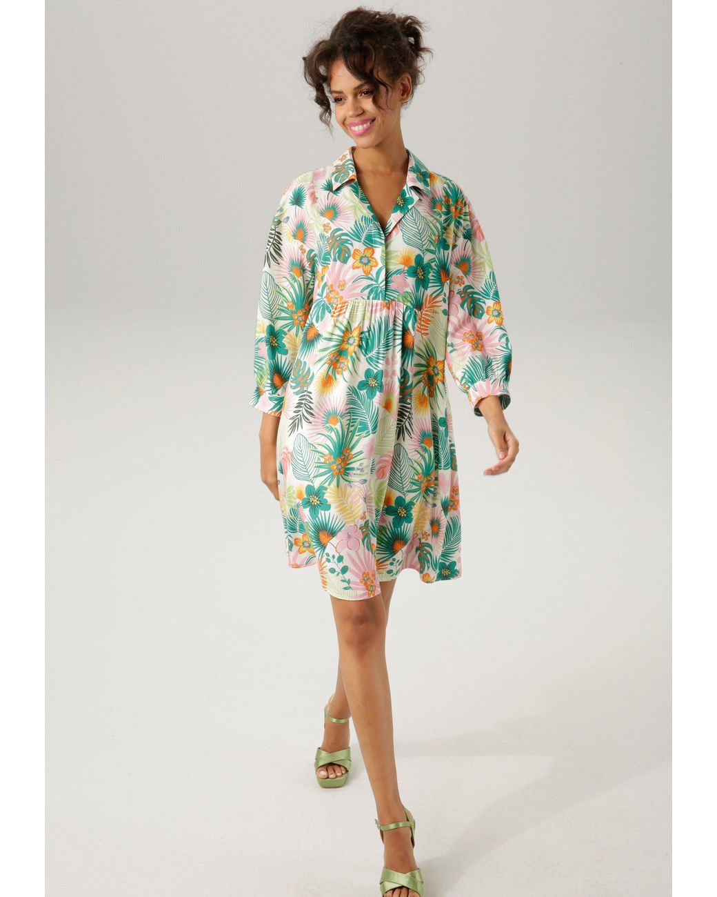 Aniston CASUAL Blusenkleid mit bunten, tropischen Blumen und Blättern  bedruckt in Grün | Lyst DE
