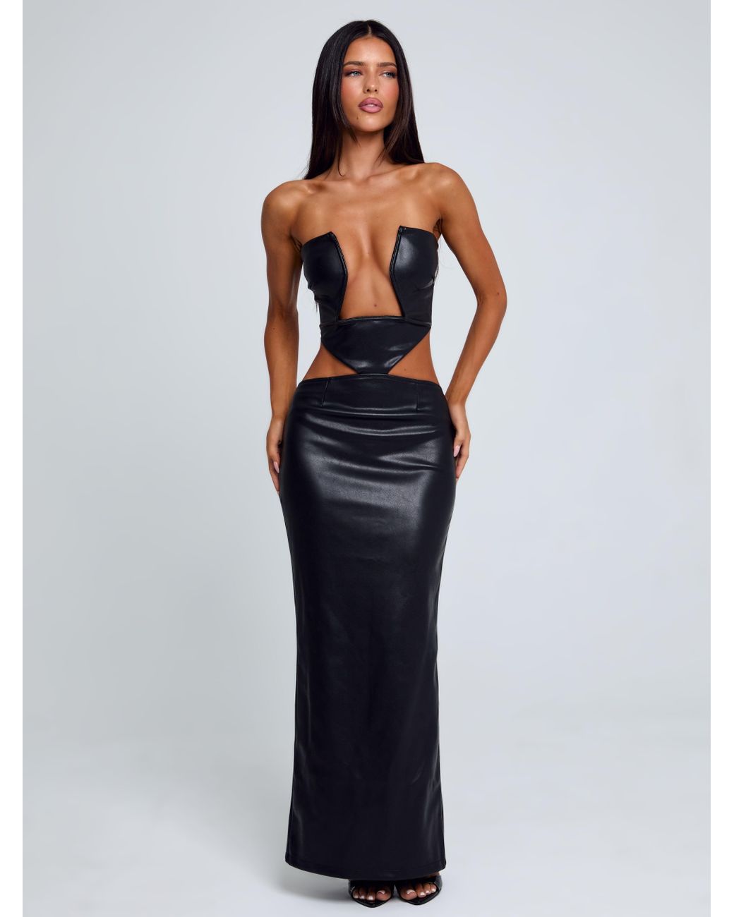green emerald velvet dress Rosii Maxi Dress Black main image 0