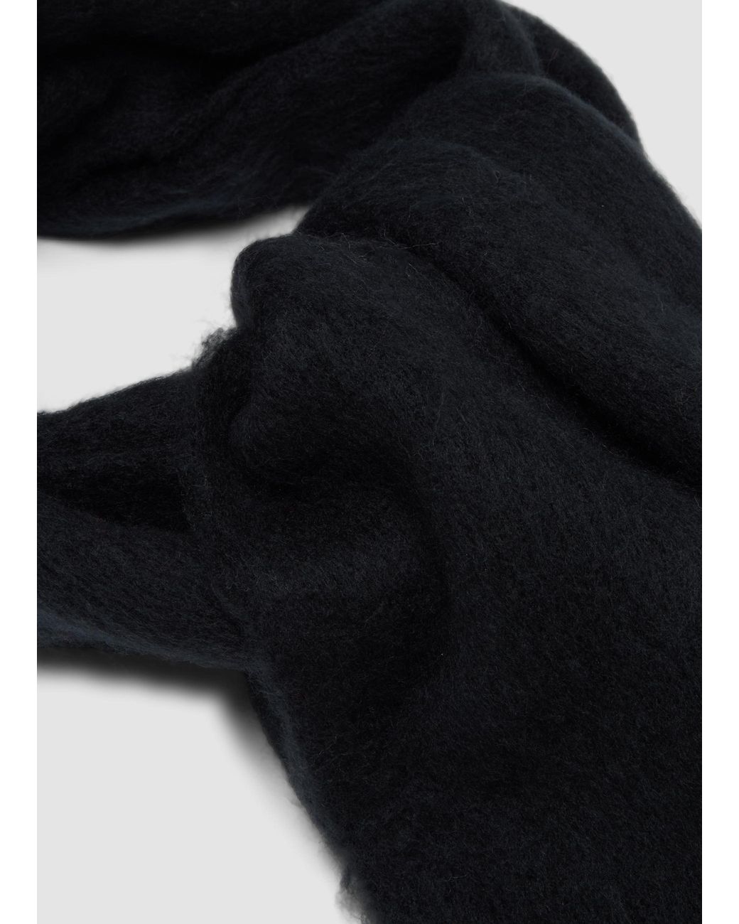 Sciarpa Nera di Piombo in Black