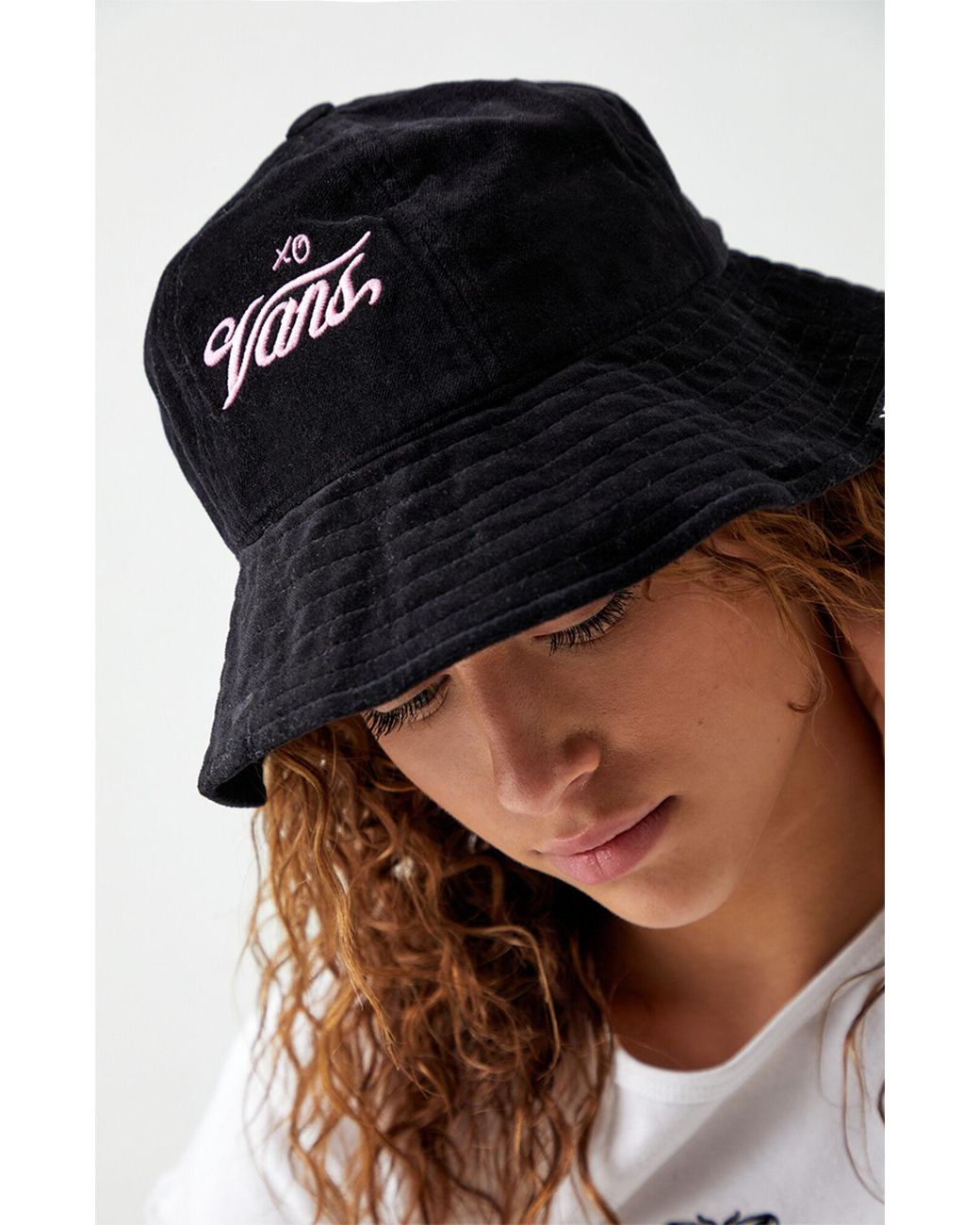 Vans Velvet Together Forever Bucket Hat in Black Lyst