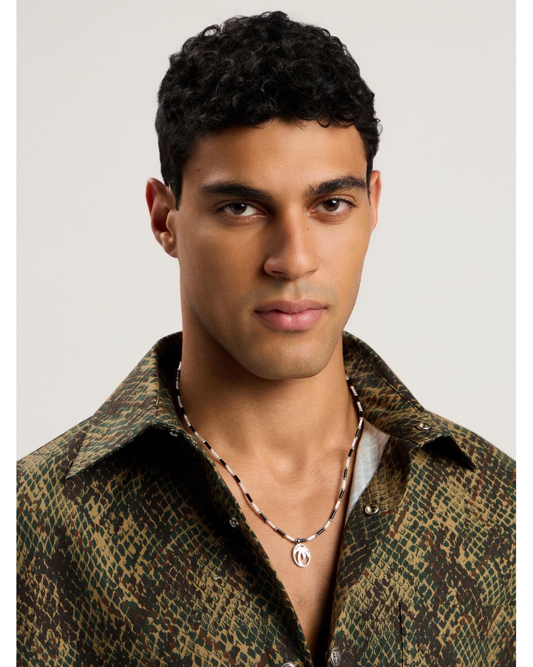 Palm Angels White Oval Beads Necklace for men