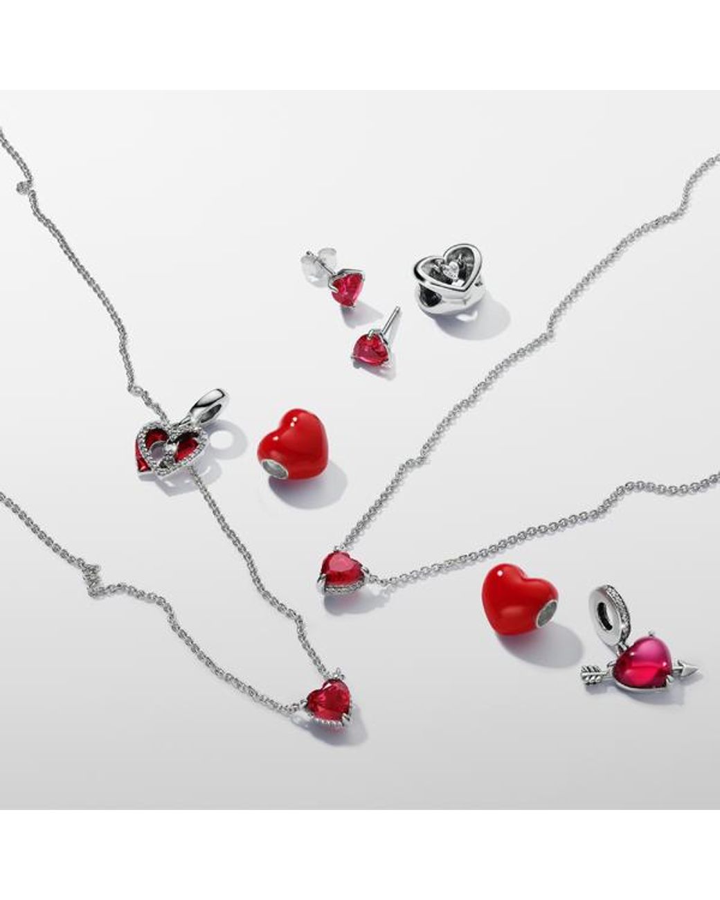 Pandora Metallic Necklace Timeless 392542c01-45 Red Heart