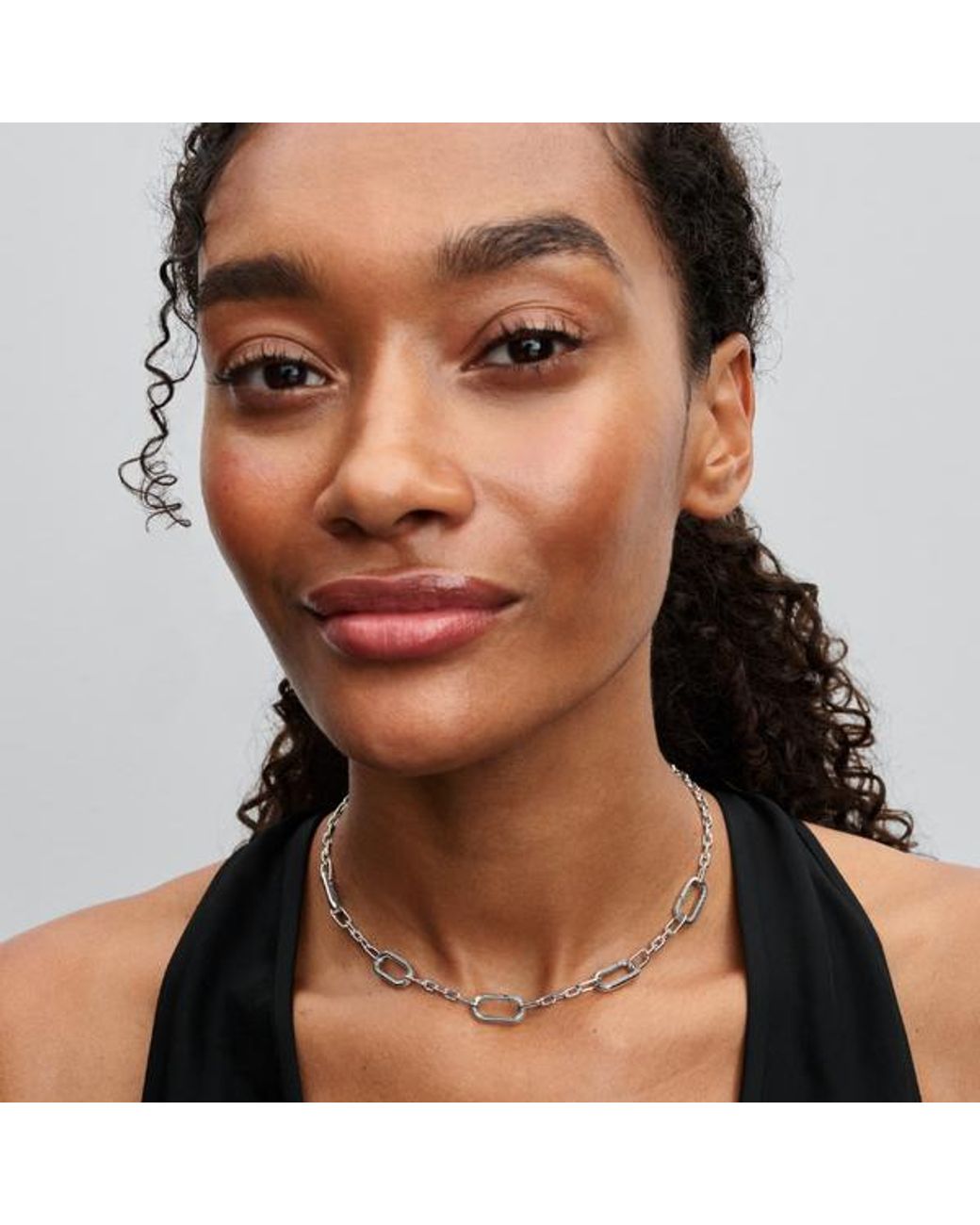 Pandora Metallic Five Links Chain Necklace