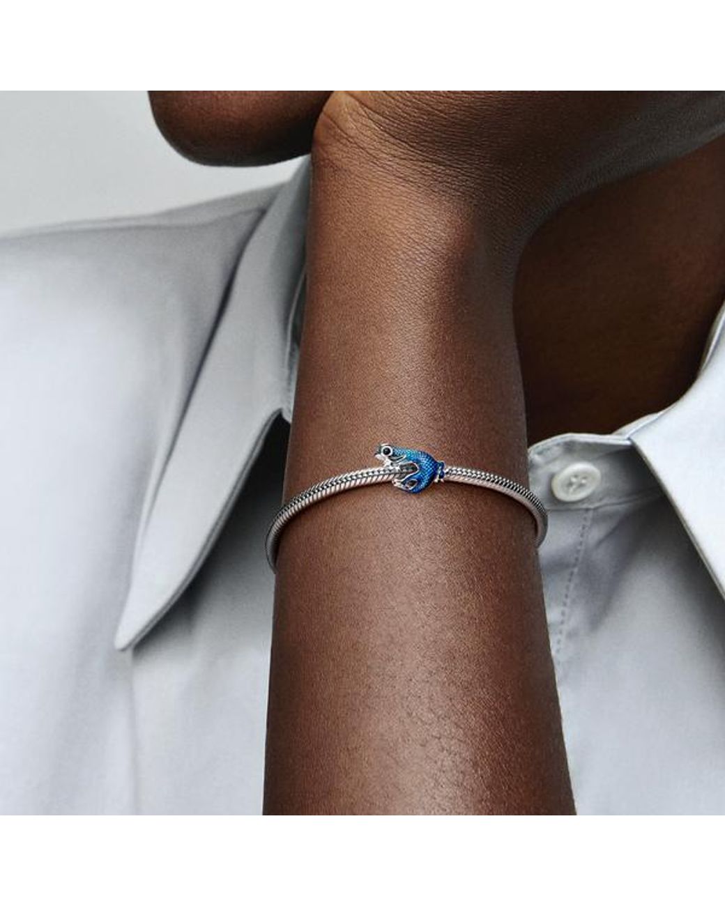 Pandora Moments Charm 792701c01 Geco Blue