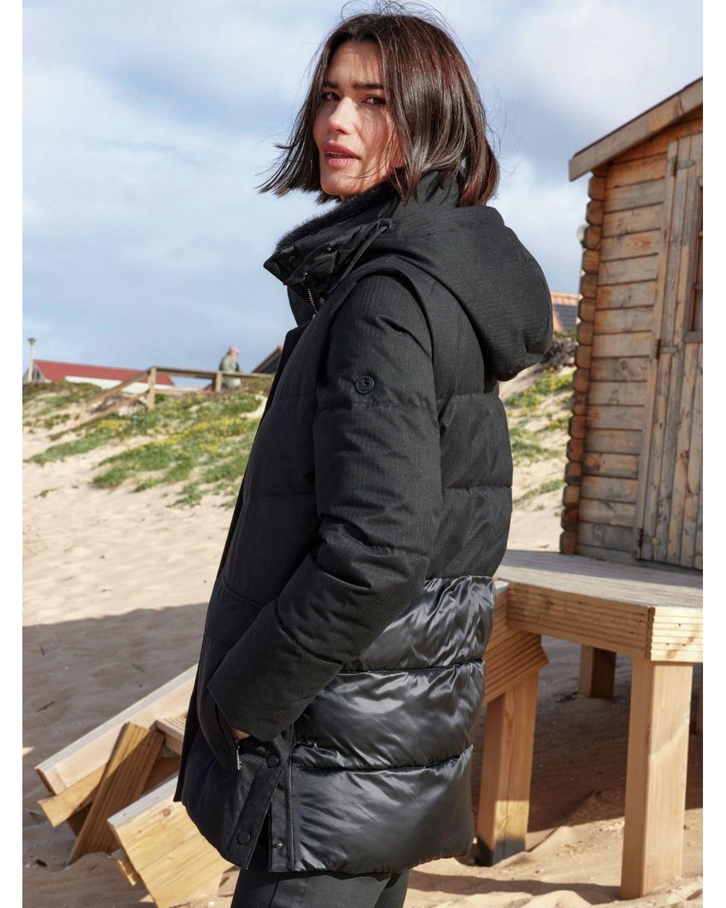 WEGA GREEN GOOSE Black 2-In-1-Jacke, Gr. S