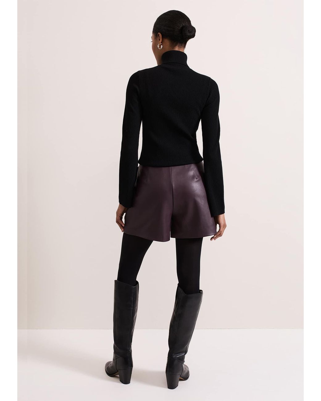Phase Eight Black Aubrina Pu Short