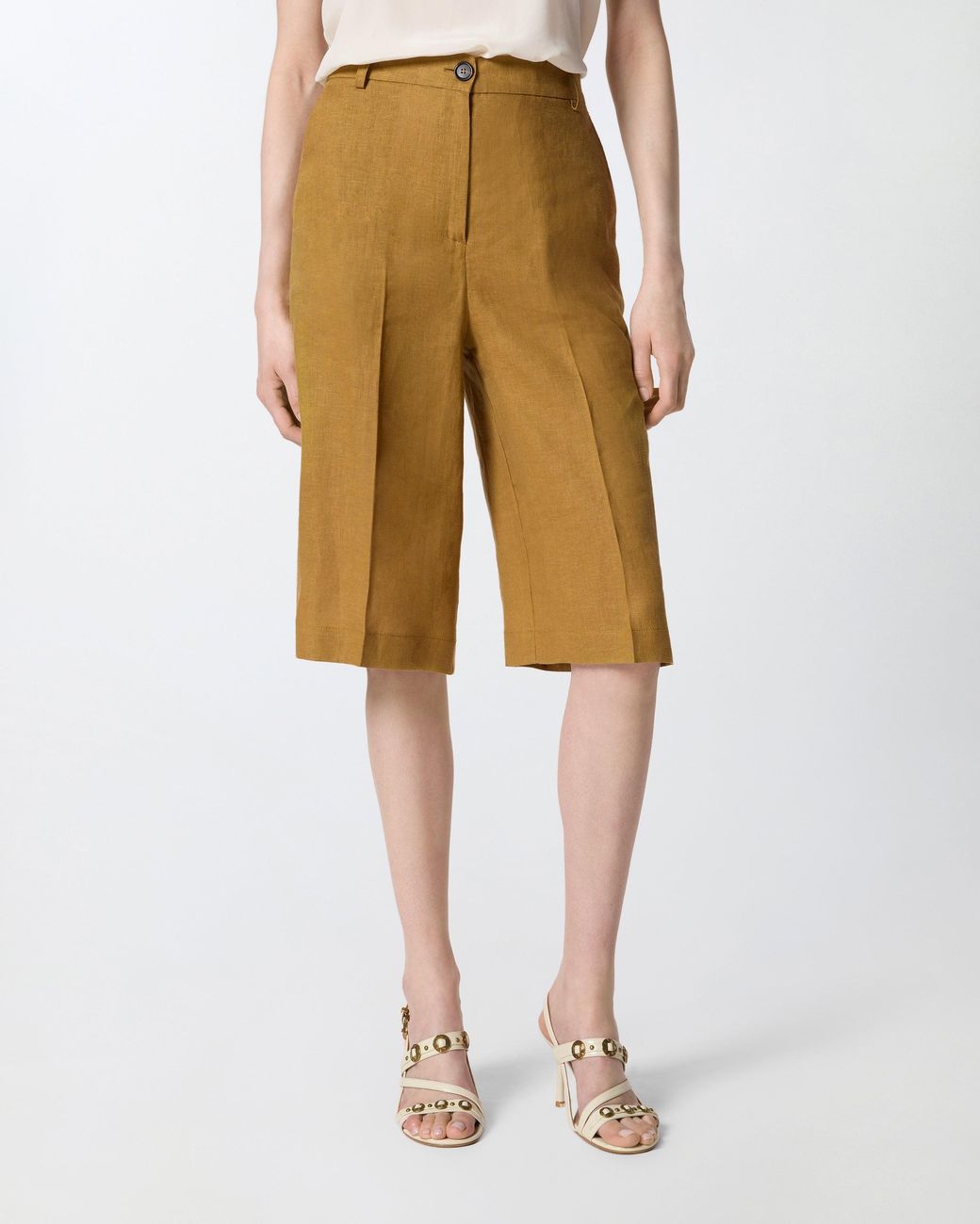 Pinko Natural Linen Bermuda Shorts With Pressed Pleat Detail
