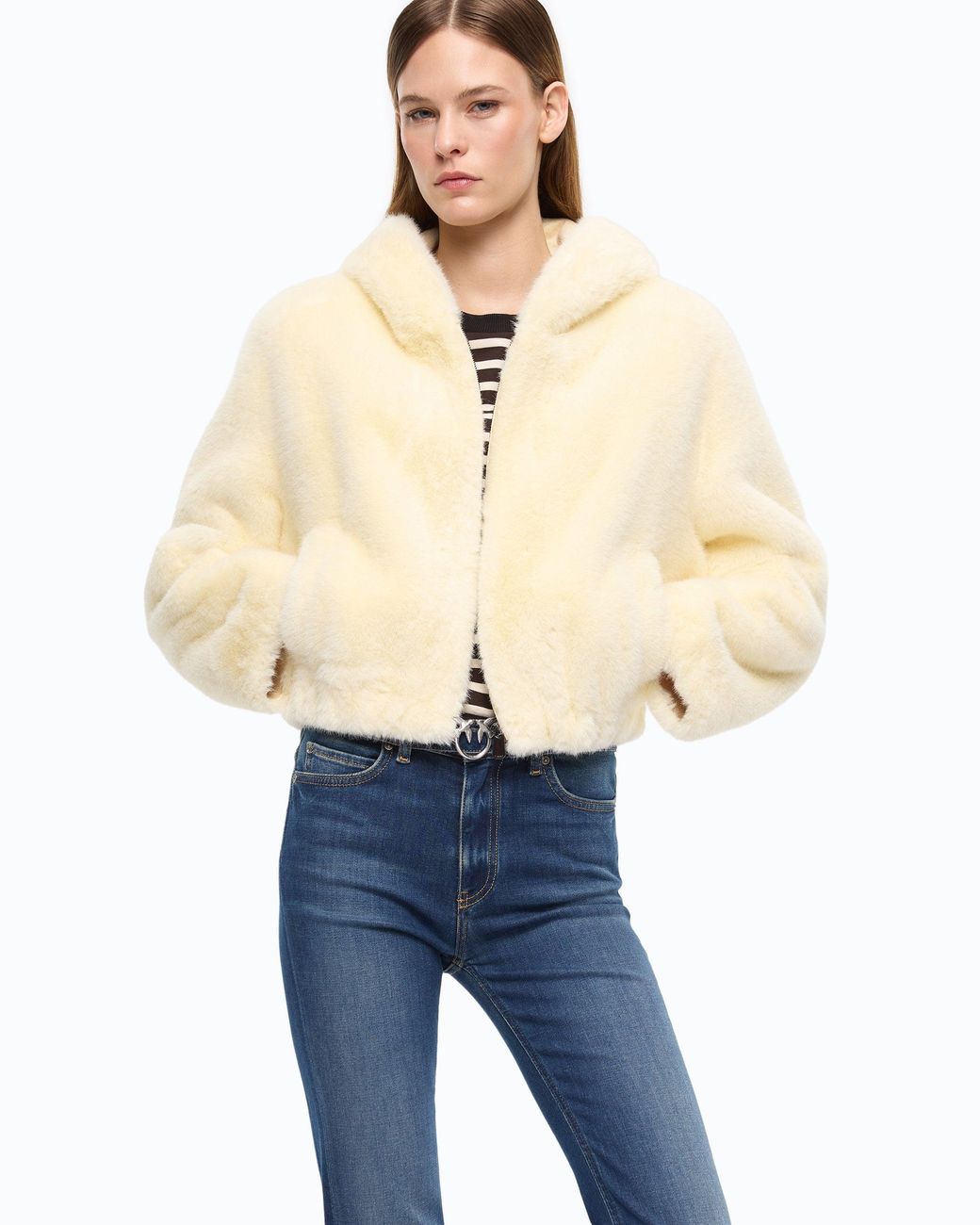 Chaqueta Corta Efecto Pelo Pinko de color White