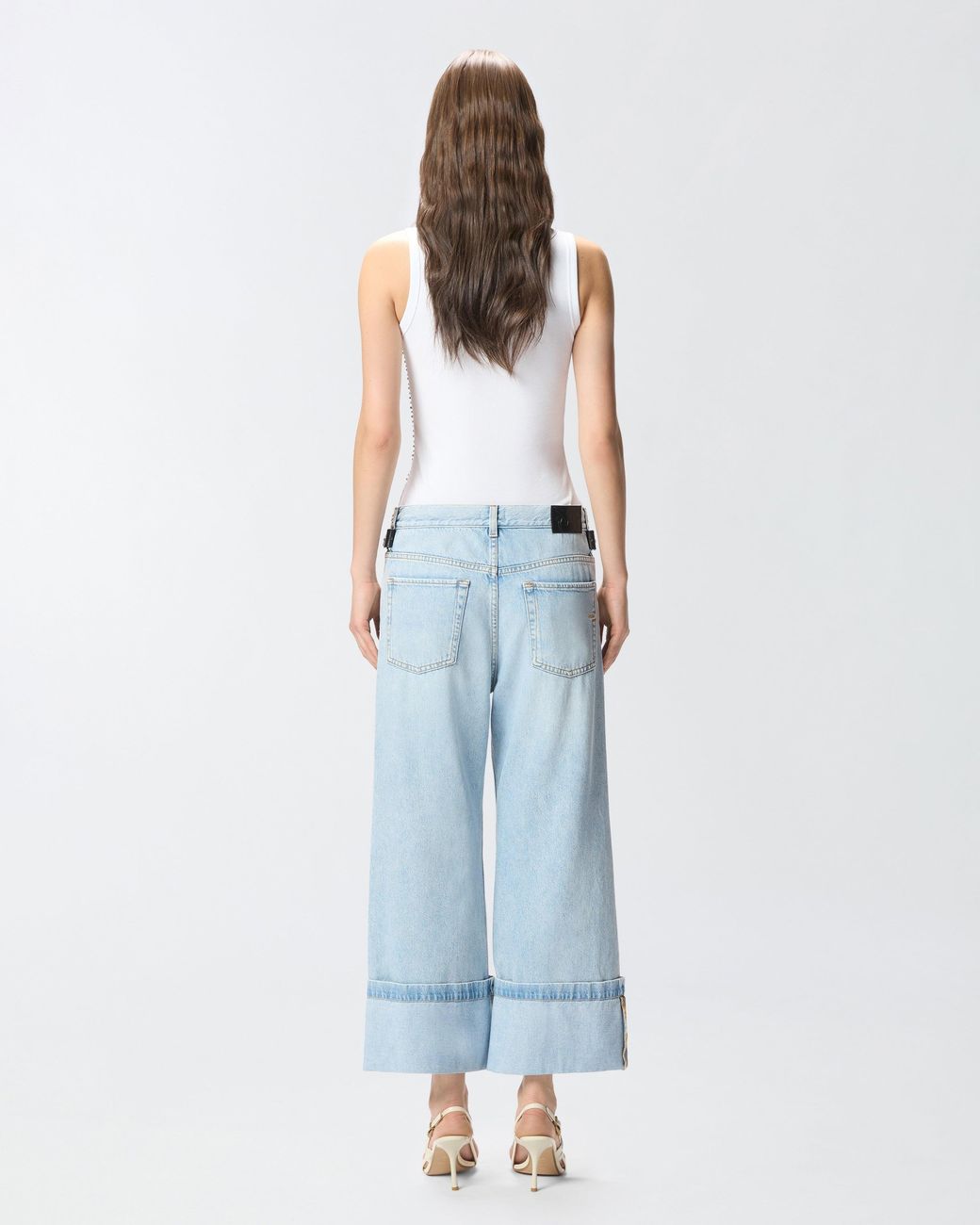 Pinko Blue Cropped Jeans With Leather Belt