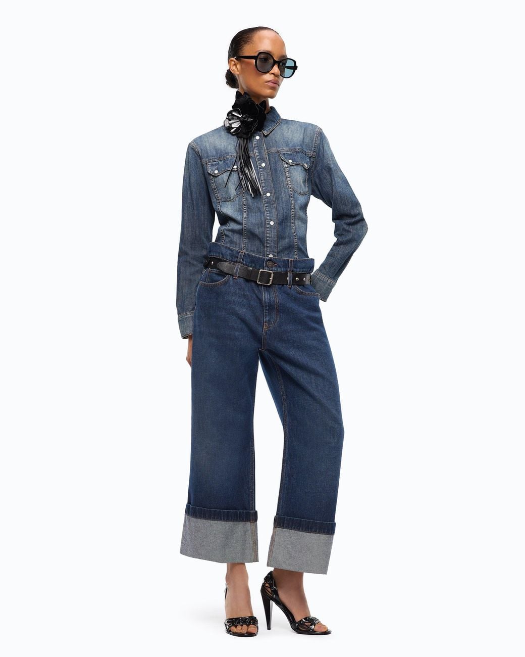 Pinko Blue Cropped Jeans With Leather Belt