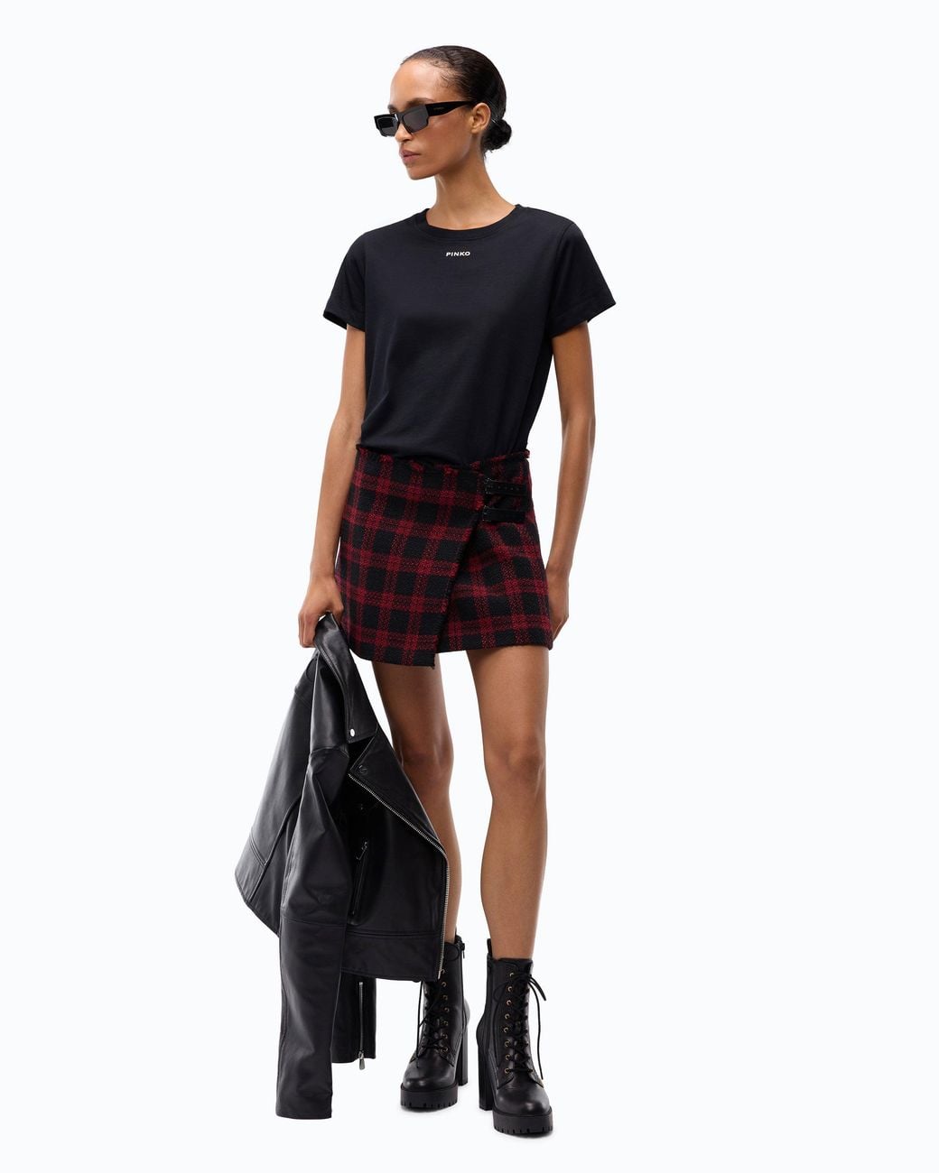 Pinko Black T-Shirt With Logo