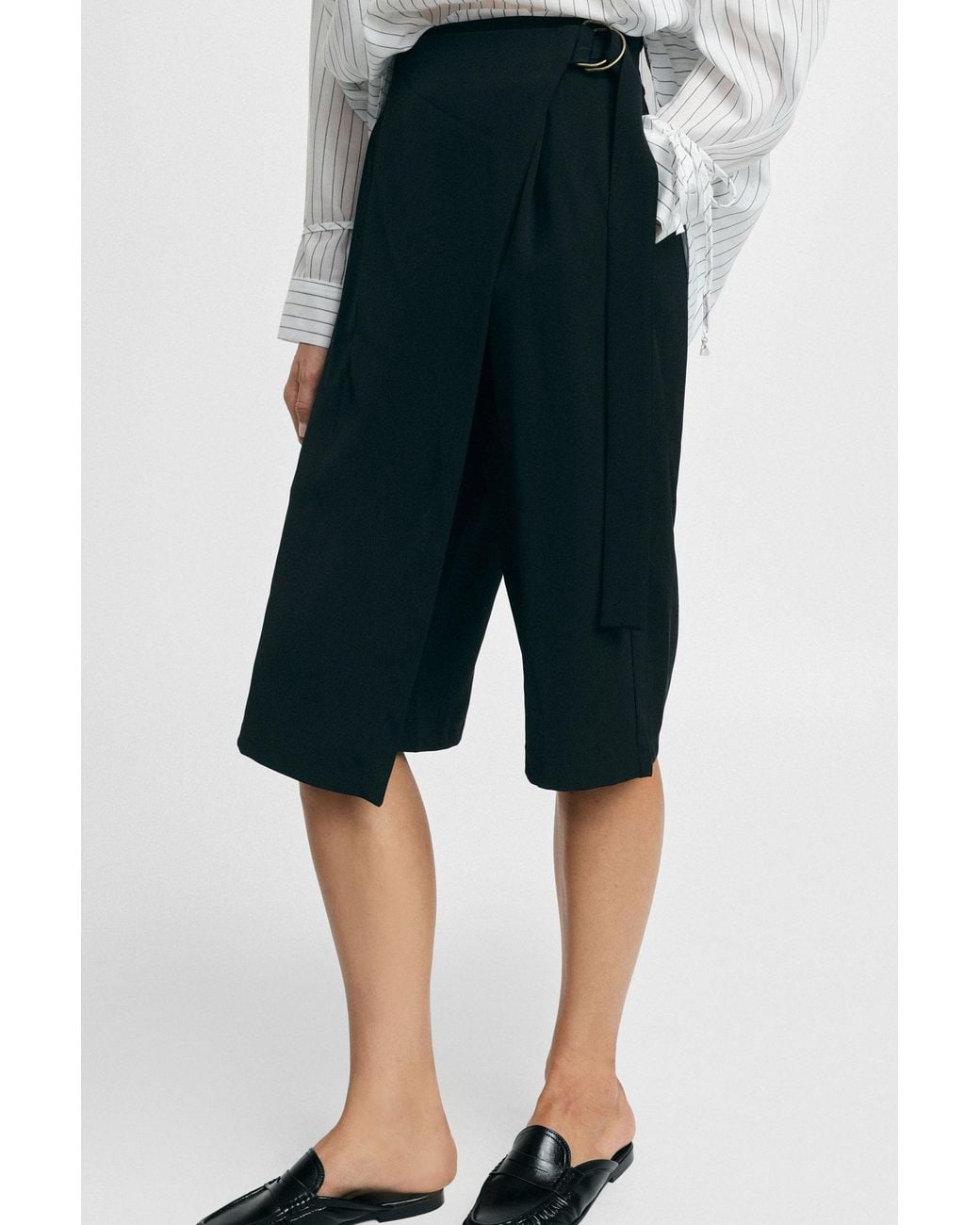 Bermuda Portefeuille Avec Ceinture À Anneau Please en coloris Black