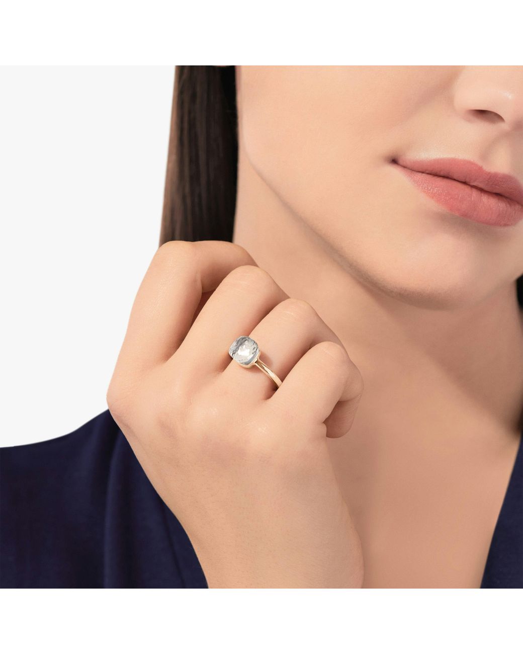 Pomellato White Ring Nudo Petit