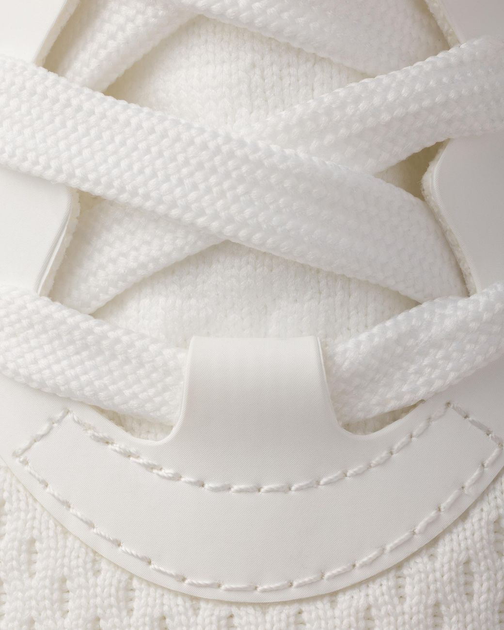Sneakers Prax 2.0 di Prada in White
