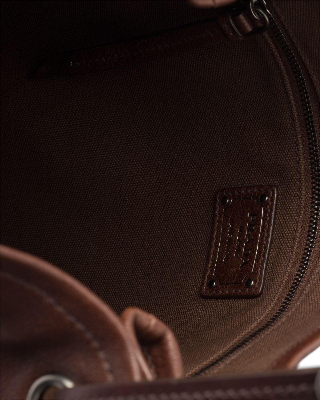 Borsa Route Extra Large di Prada in Brown