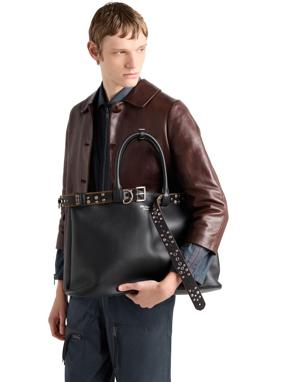 Prada Buckle Tasche Aus Leder Mit Nietenbesetztem Gürtel, Herren in Black für Herren