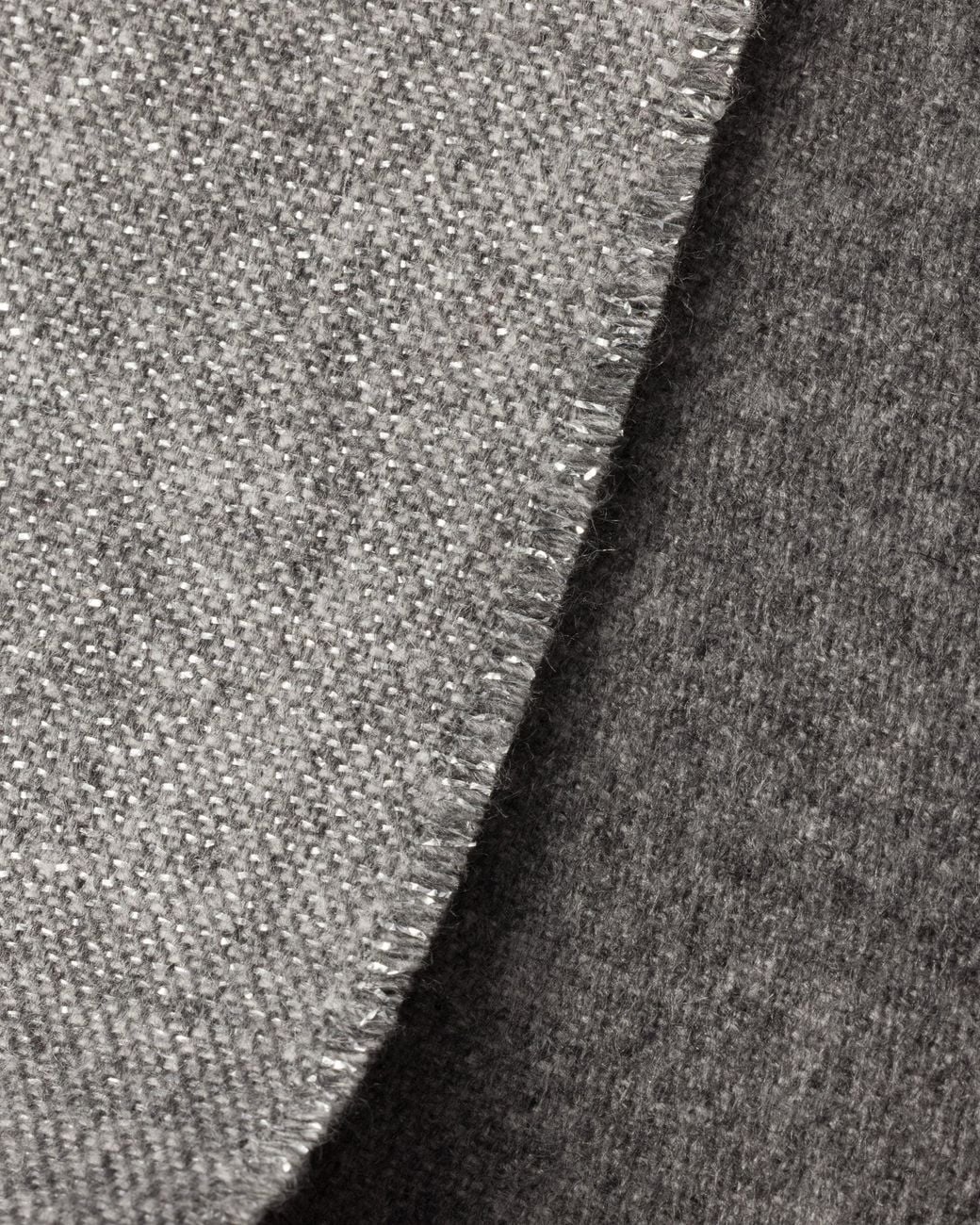 Bufanda En Jacquard De Seda, Cachemir Y Lúrex, Mujer Prada de color Gray