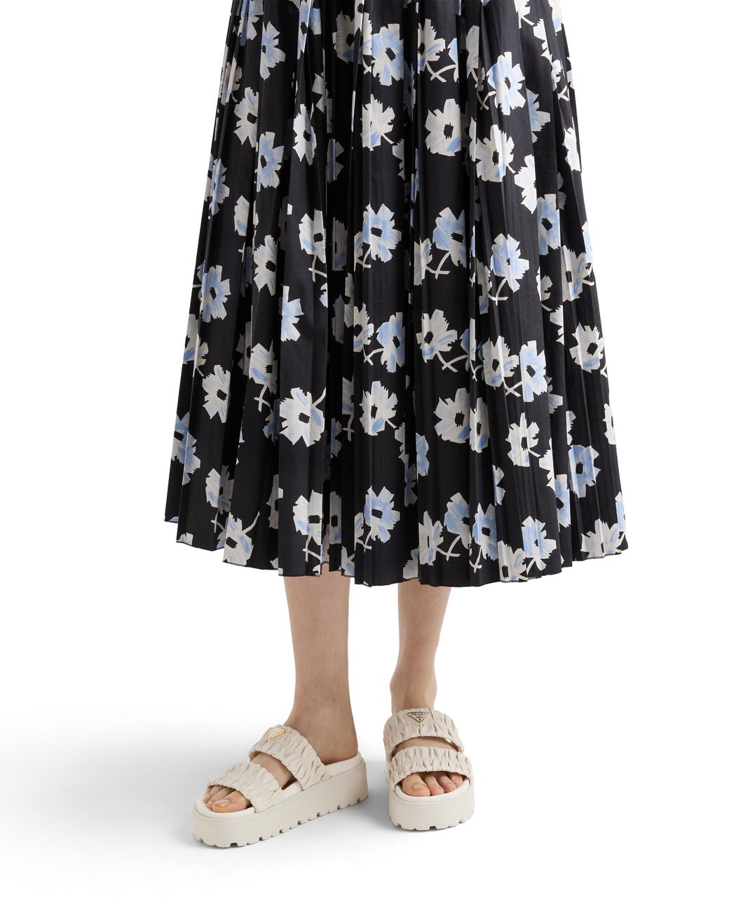 Prada White Matelassé Nappa Leather Flatform Slides