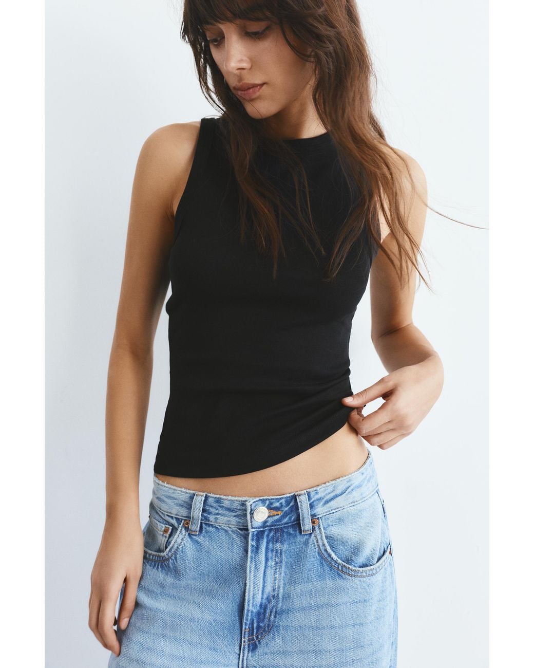 Pull&Bear Black Round Neck Tank Top