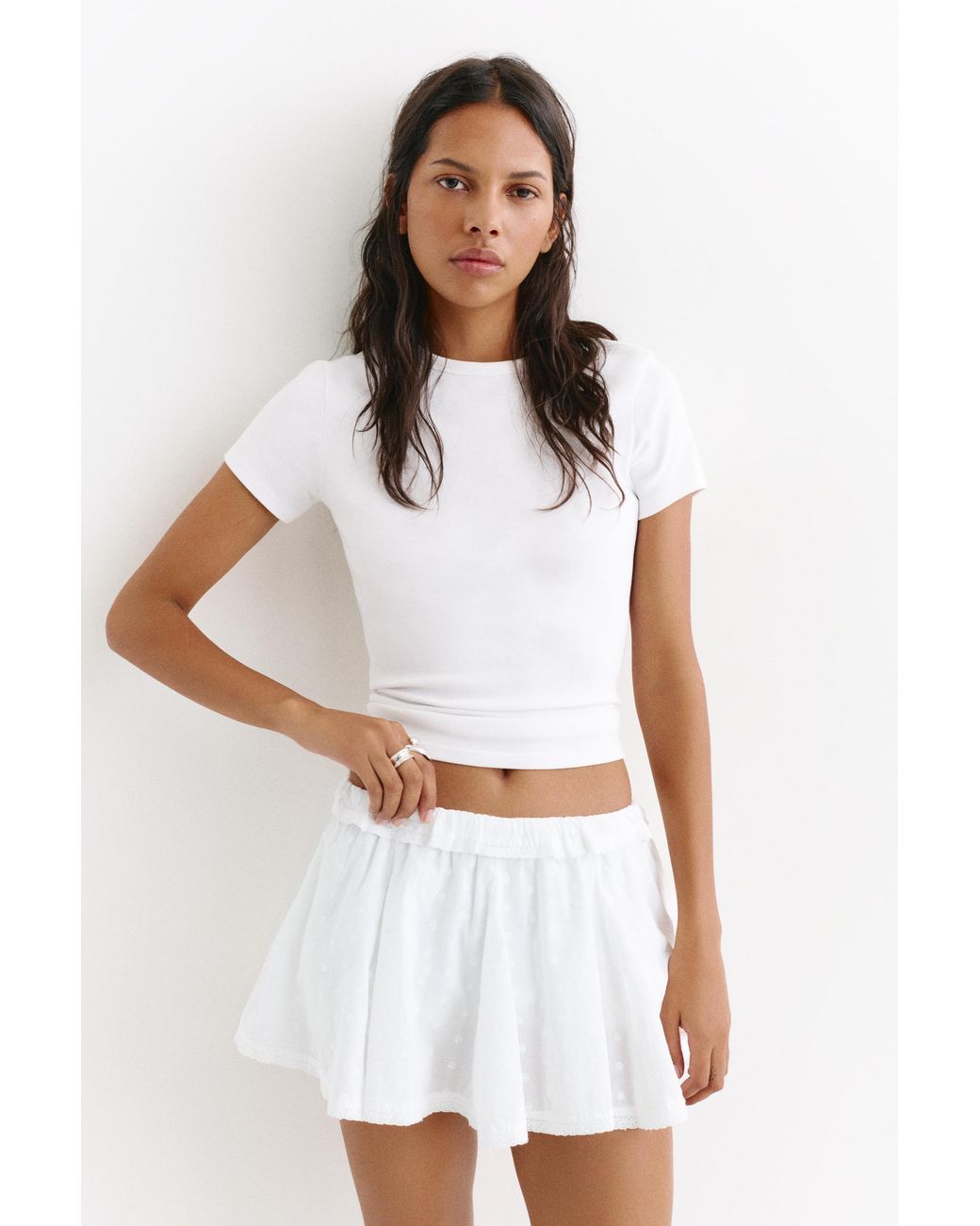Pull&Bear White Swiss Embroidery Mini Skirt