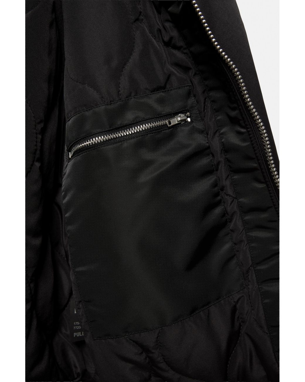 Pull&Bear Boxy Bomberjack in het Black voor heren