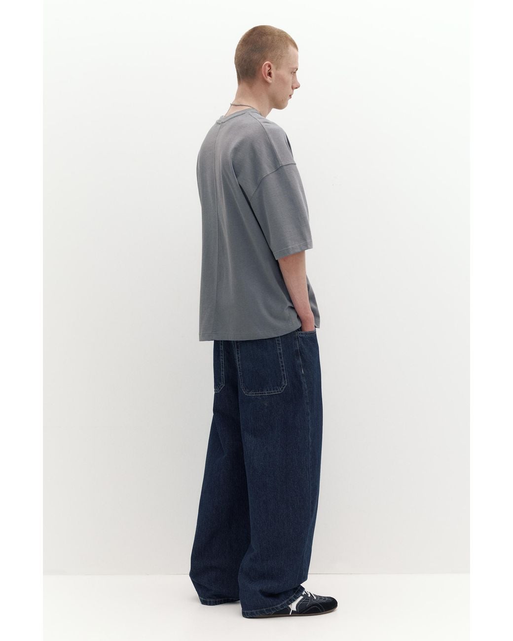 Pull&Bear Gray Loose Fit T-Shirt for men