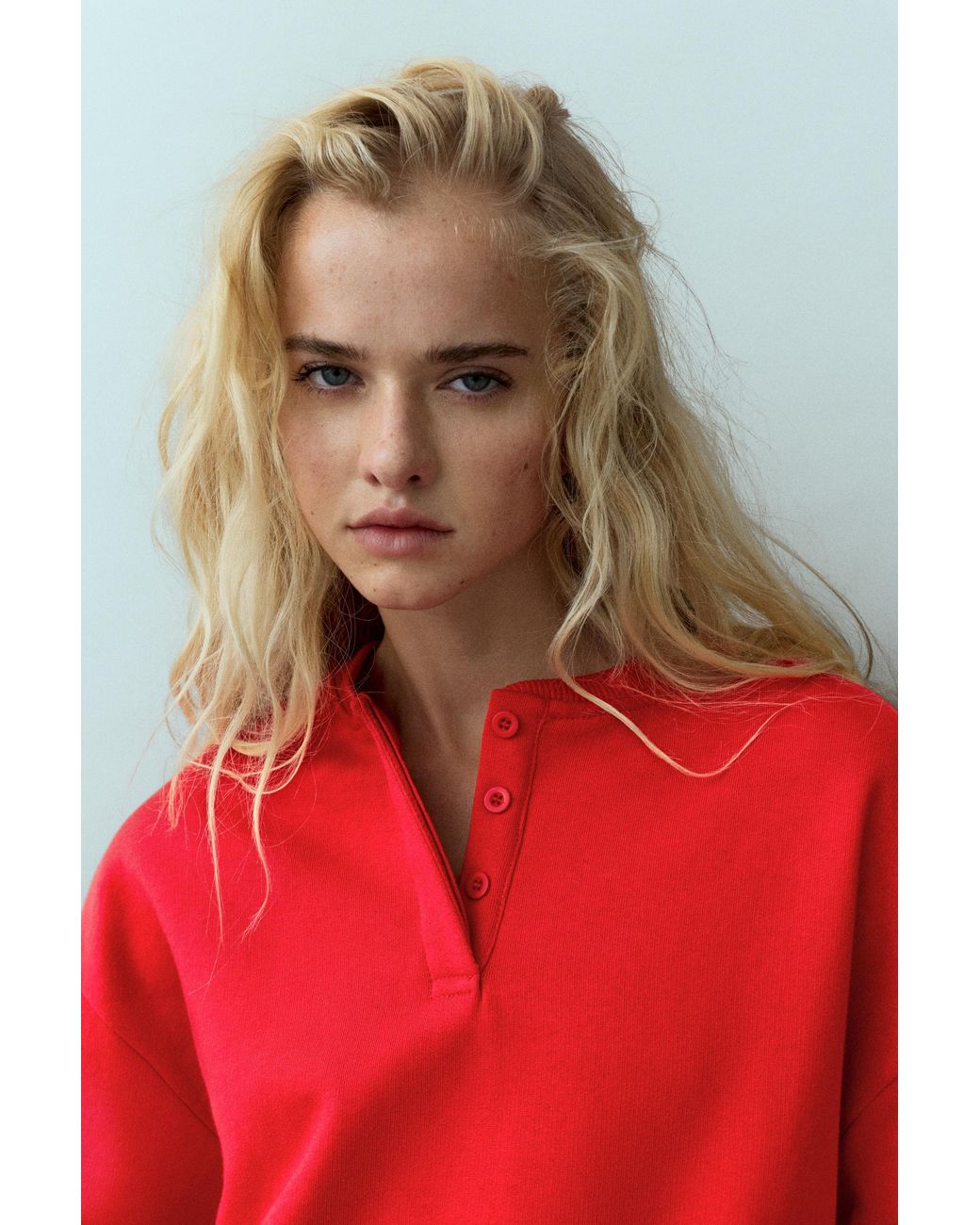 Sweat À Col Henley Et Boutons Pull&Bear en coloris Red