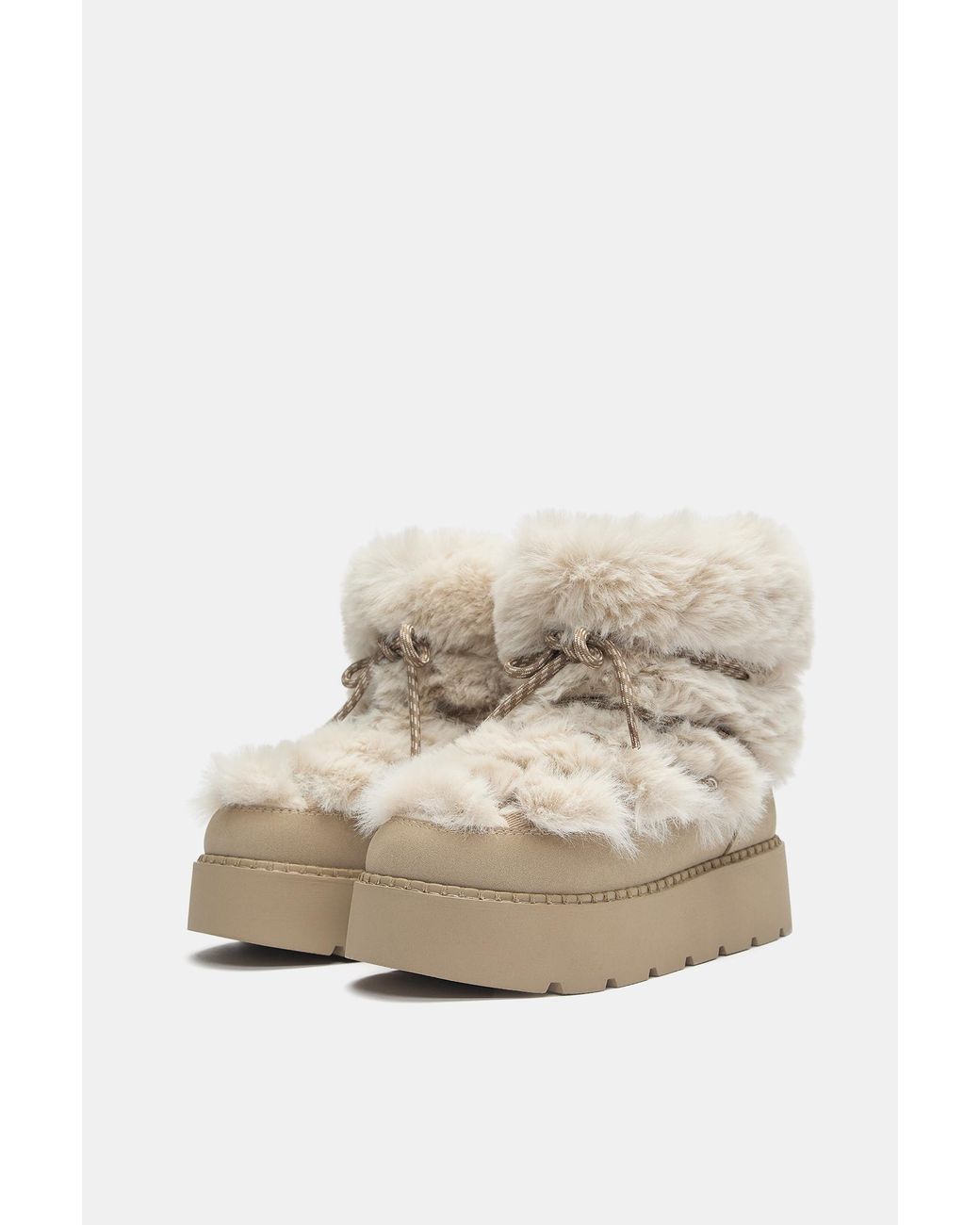 Pull&Bear Natural Flache Stiefel Aus Kunstfell