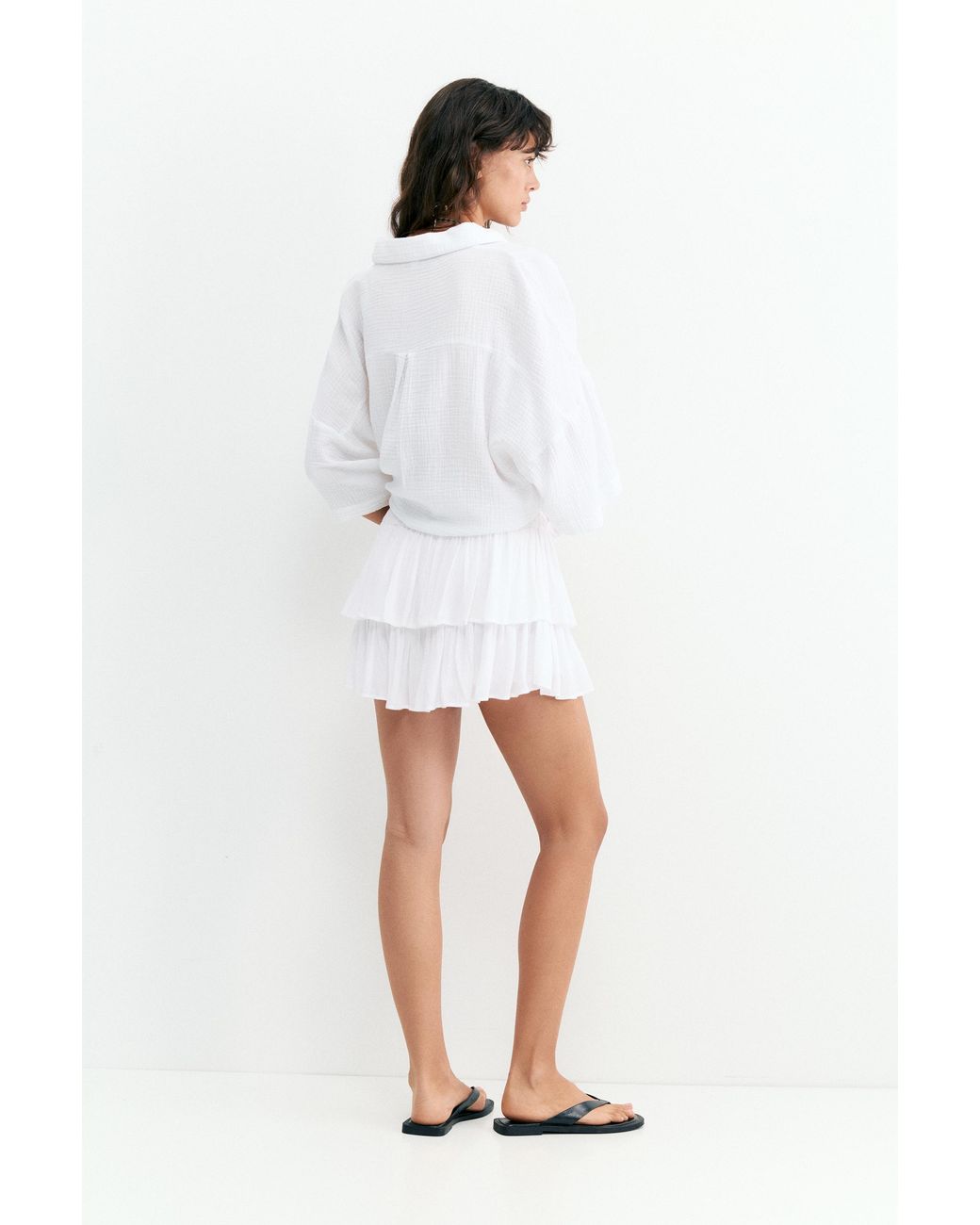 Pull&Bear White Ruffled Skort