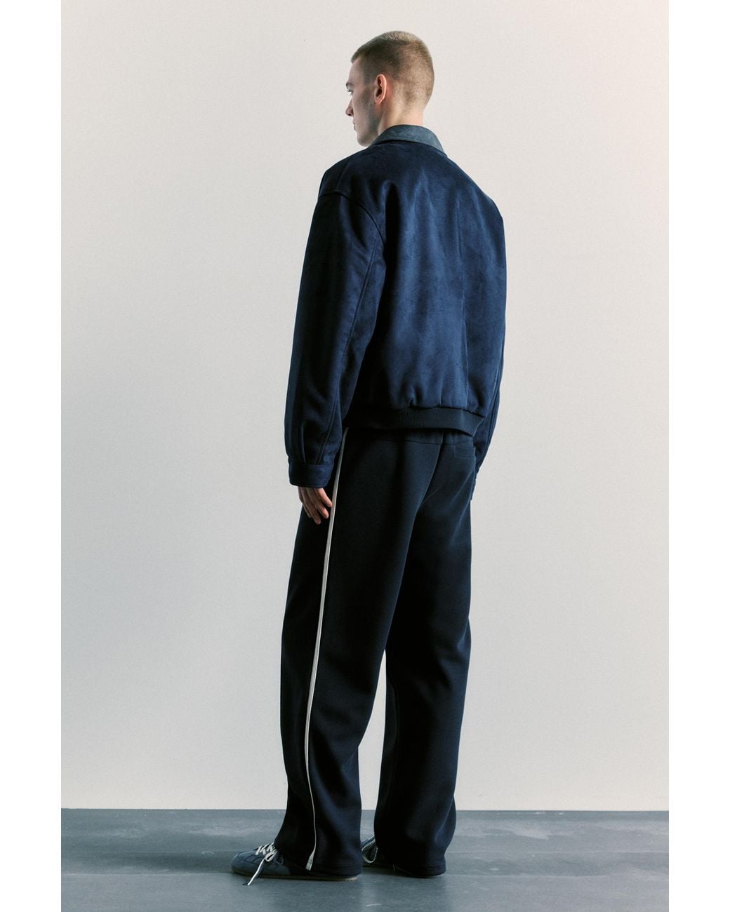 Pull&Bear Blue Jogger Trousers With Side Stripe for men