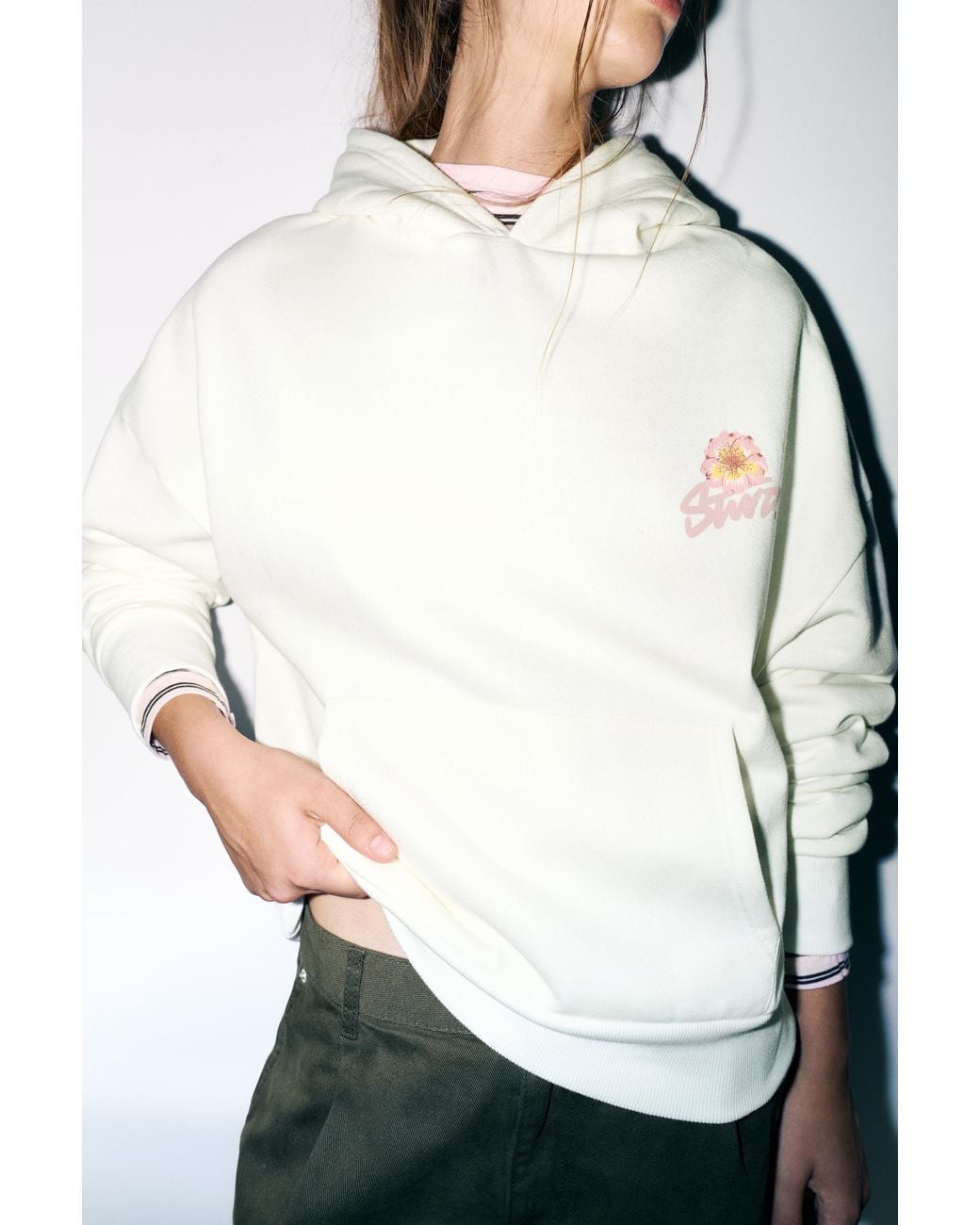 Pull&Bear White Flower Graphic Hoodie