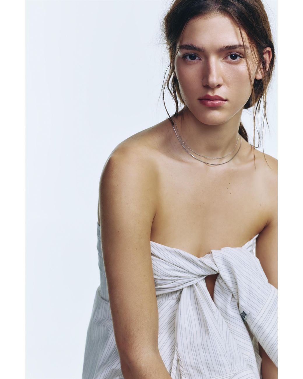 Pull&Bear White Pack Mit 2 Einfachen Ketten