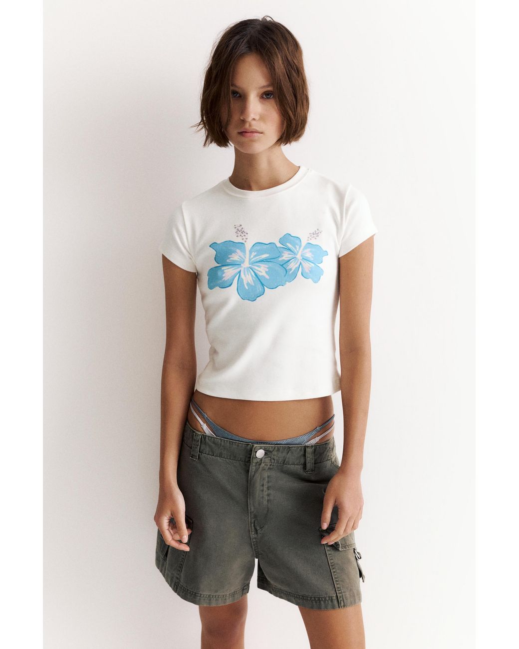 Pull&Bear White Hibiscus Floral T-Shirt