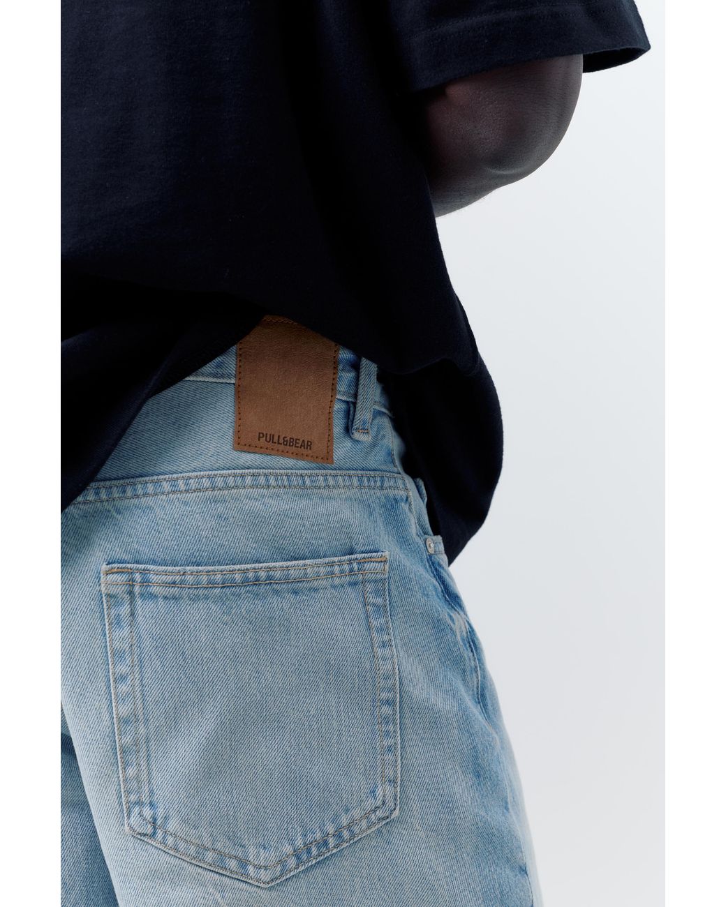 Pull&Bear Blue Standard Denim Bermuda Shorts for men