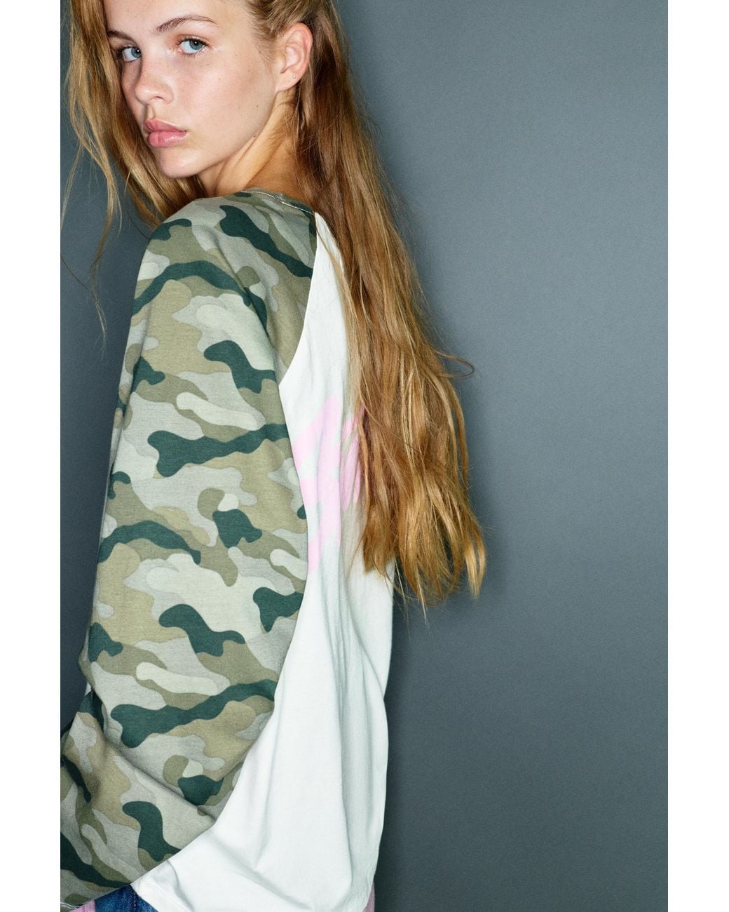 Pull&Bear Gray Long Sleeve Printed T-Shirt