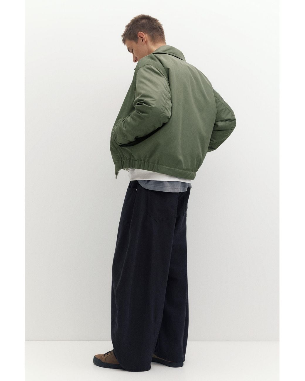 Pull&Bear Boxy Bomberjacke in Green für Herren