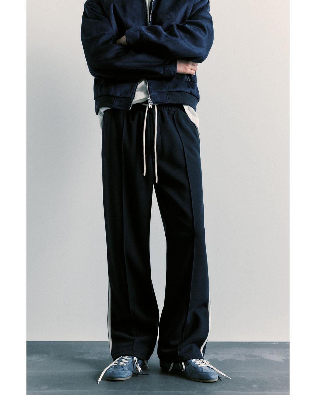 Pull&Bear Blue Jogger Trousers With Side Stripe for men