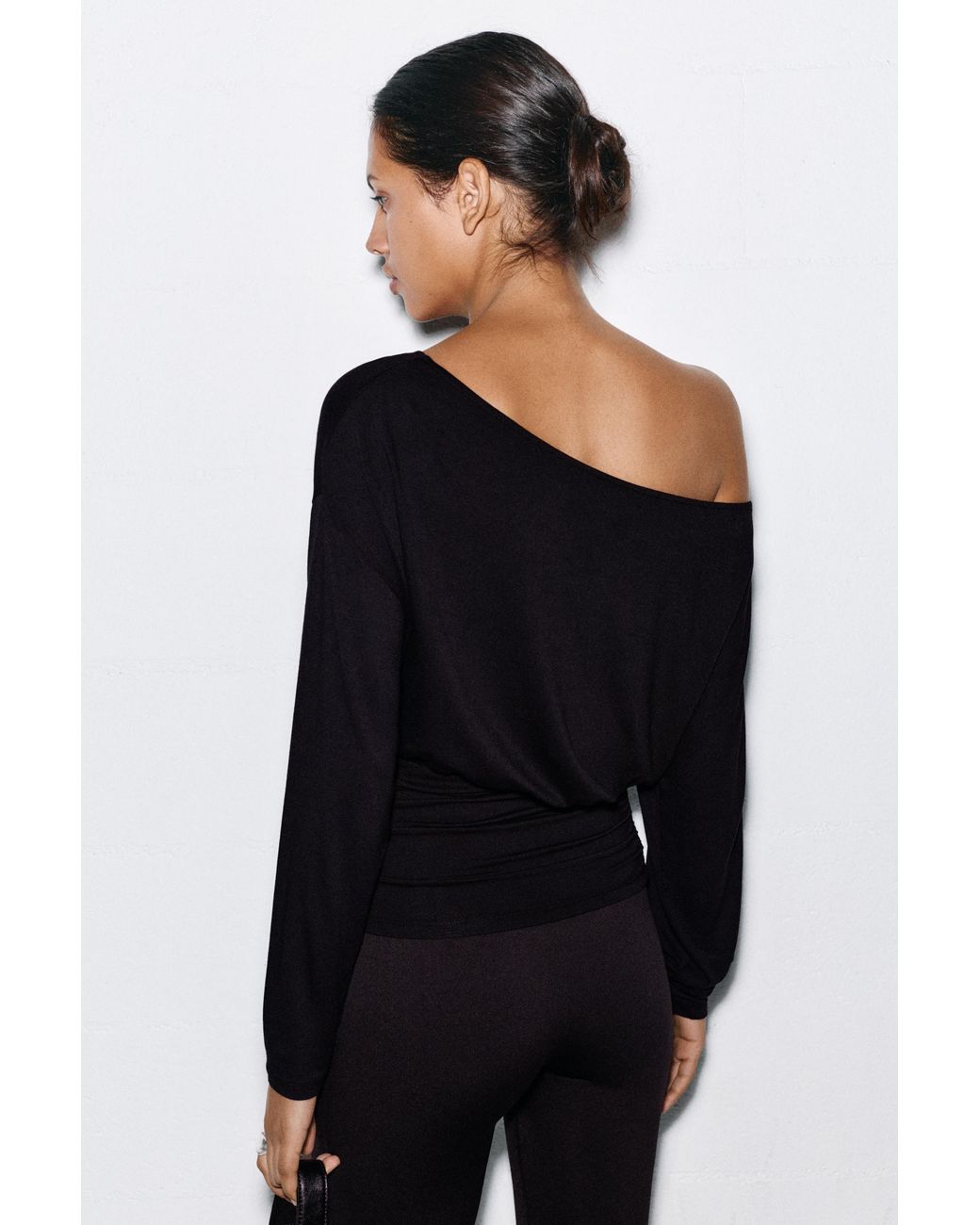 Pull&Bear Gray Asymmetric Waistband Top