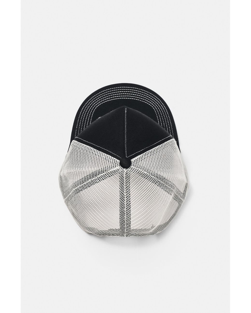 Pull&Bear Black Illinois Trucker Cap for men